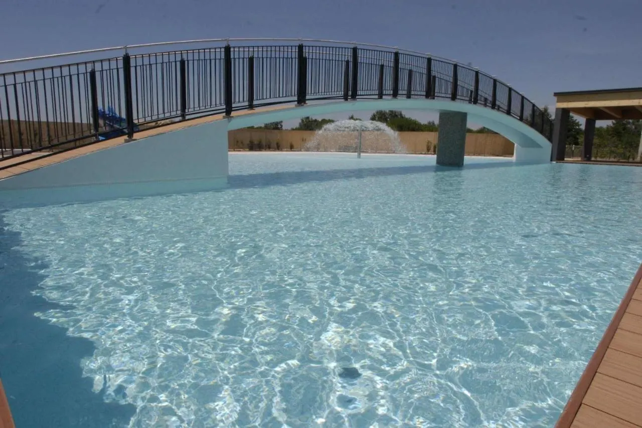 Comfortable One Bedroom Apartment Close To The Beach ビビオーネ
