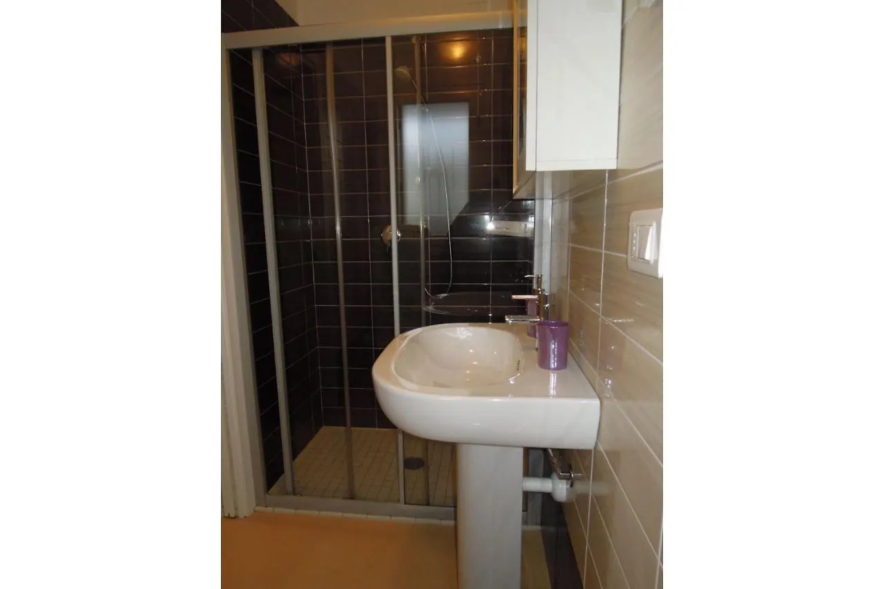Comfortable One Bedroom Apartment Close To The Beach ビビオーネ